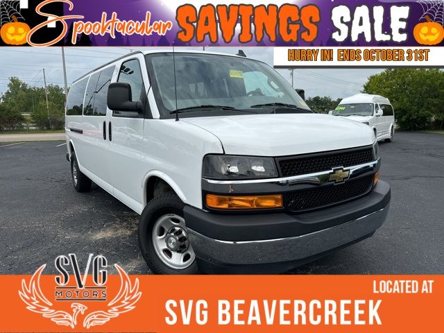 2022 Chevrolet Express LT