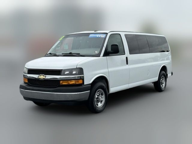 2022 Chevrolet Express LT