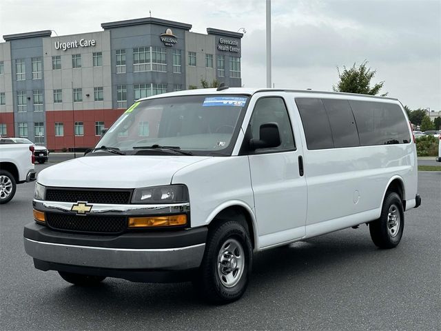 2022 Chevrolet Express LT