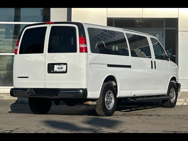 2022 Chevrolet Express LT