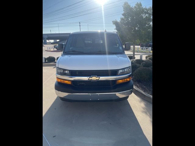 2022 Chevrolet Express LT