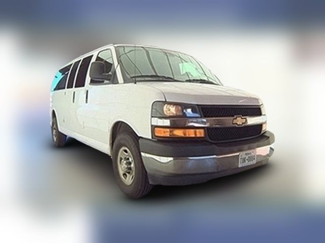 2022 Chevrolet Express LT