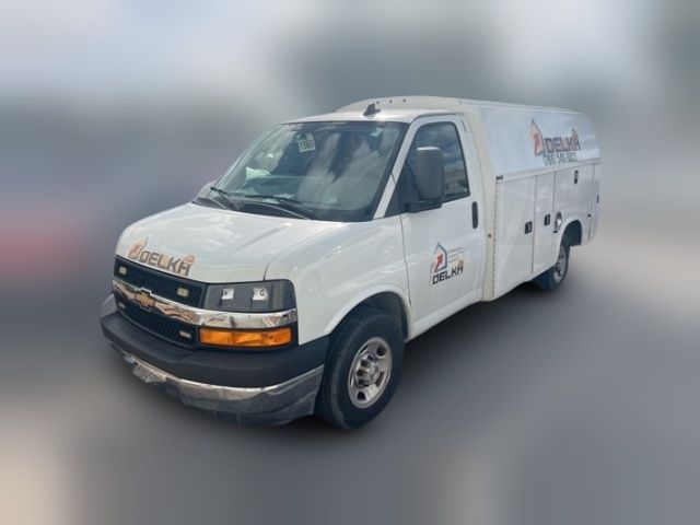 2022 Chevrolet Express Base