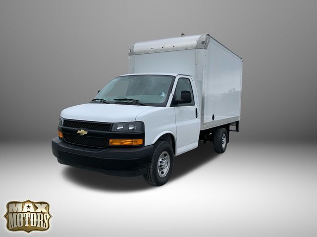 2022 Chevrolet Express Base