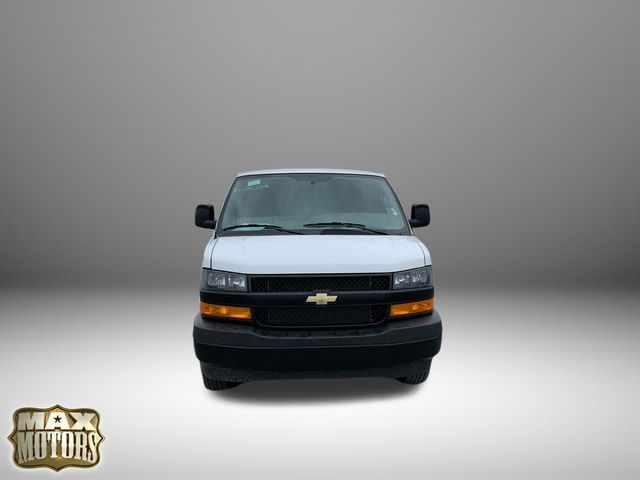 2022 Chevrolet Express Base