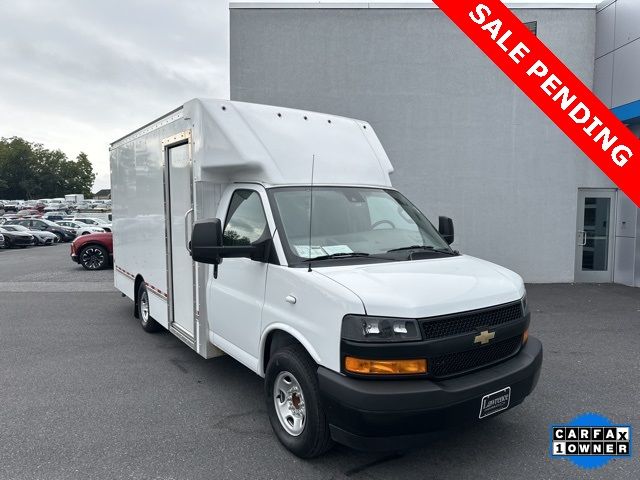 2022 Chevrolet Express Base