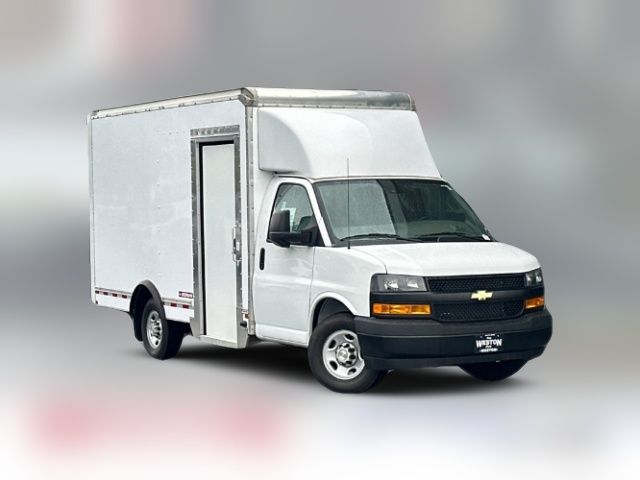 2022 Chevrolet Express Base