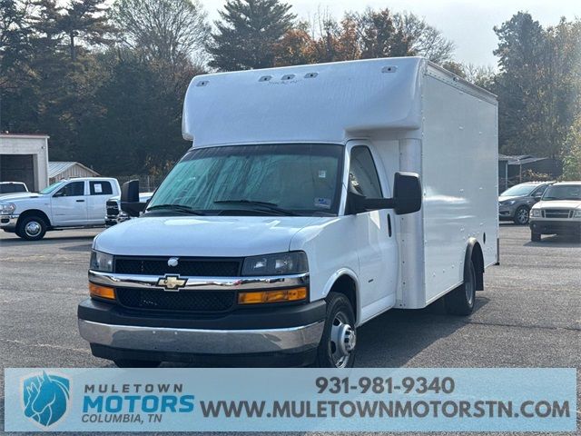 2022 Chevrolet Express Base