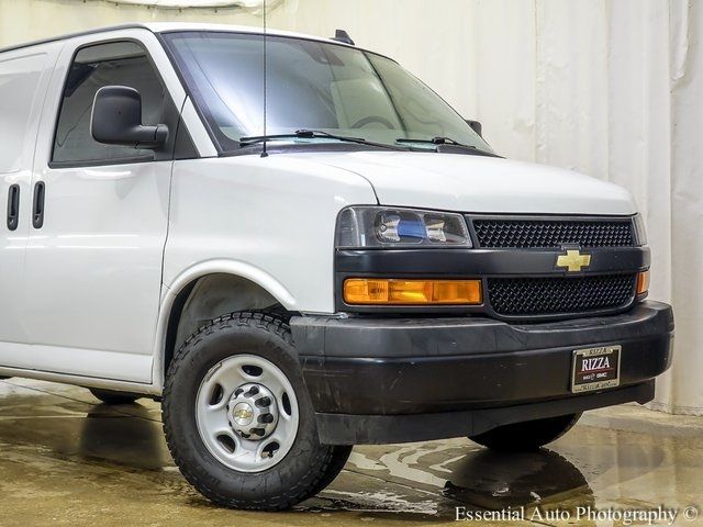 2022 Chevrolet Express Base