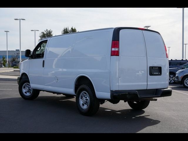 2022 Chevrolet Express Base