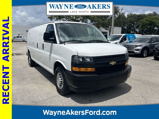 2022 Chevrolet Express Base