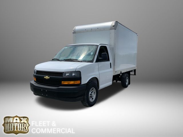 2022 Chevrolet Express Base