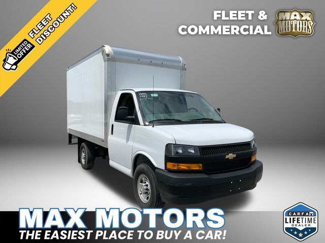 2022 Chevrolet Express Base