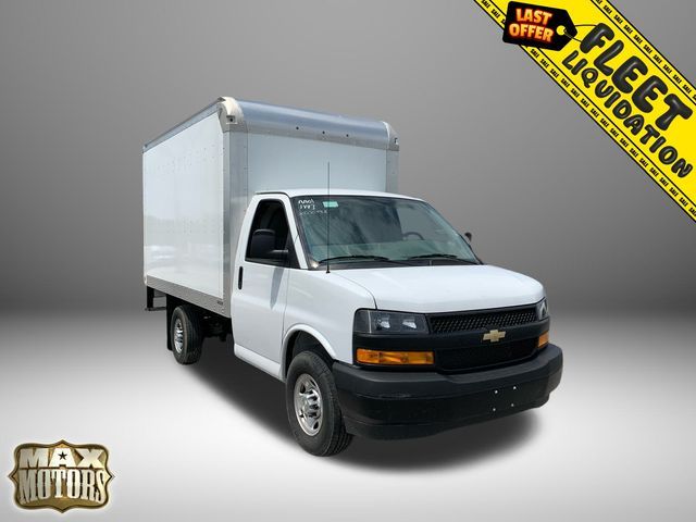 2022 Chevrolet Express Base