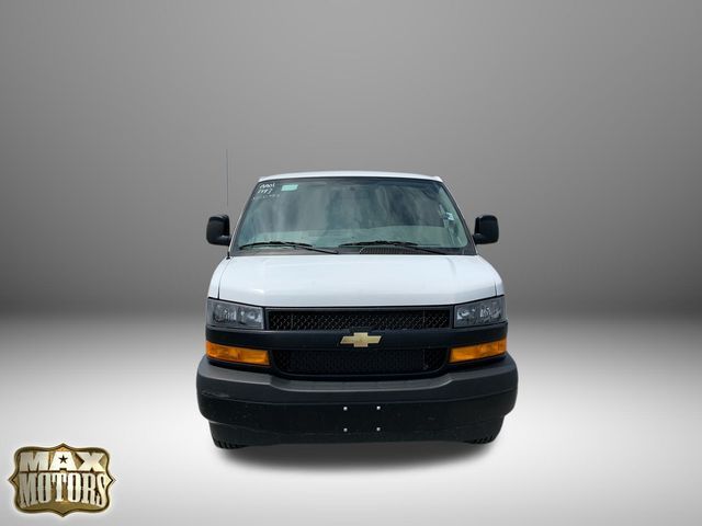 2022 Chevrolet Express Base