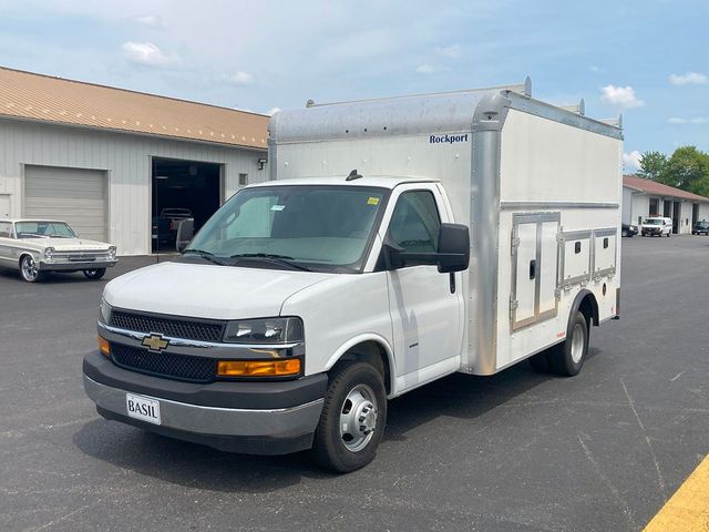 2022 Chevrolet Express Base