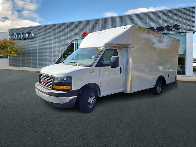 2022 Chevrolet Express Base