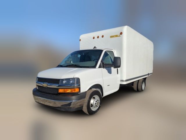 2022 Chevrolet Express Base