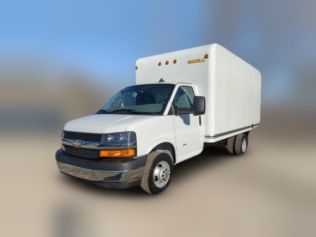 2022 Chevrolet Express Base