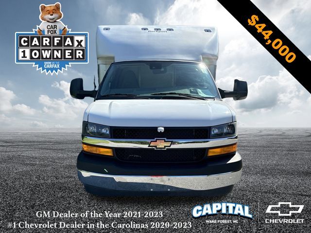 2022 Chevrolet Express Base