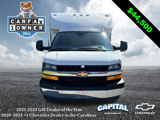 2022 Chevrolet Express Base