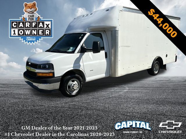 2022 Chevrolet Express Base