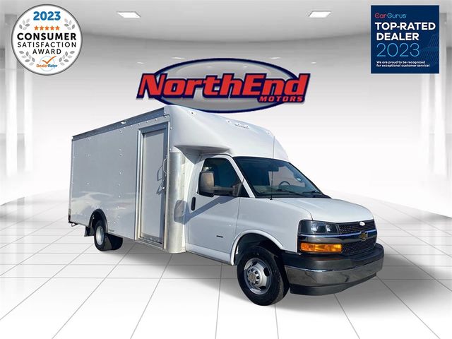 2022 Chevrolet Express Base