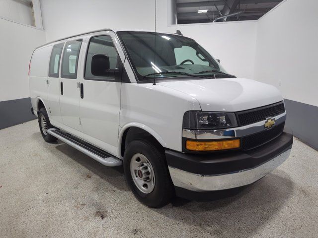 2022 Chevrolet Express Base