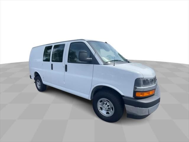 2022 Chevrolet Express Base