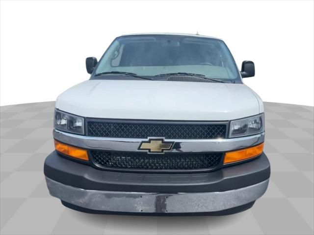 2022 Chevrolet Express Base