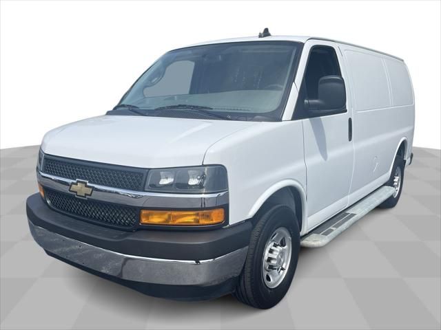 2022 Chevrolet Express Base