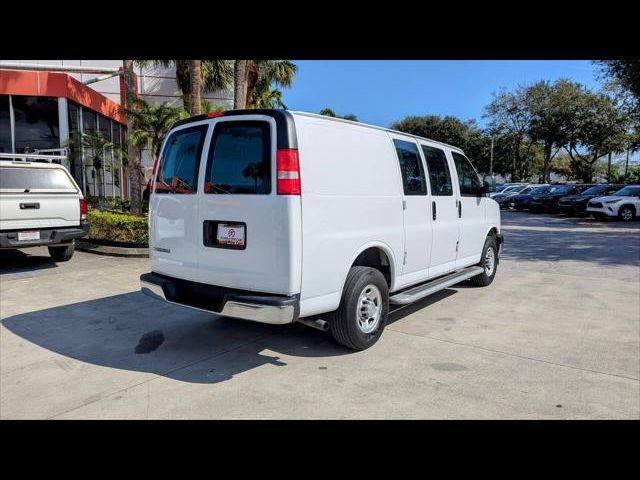 2022 Chevrolet Express Base