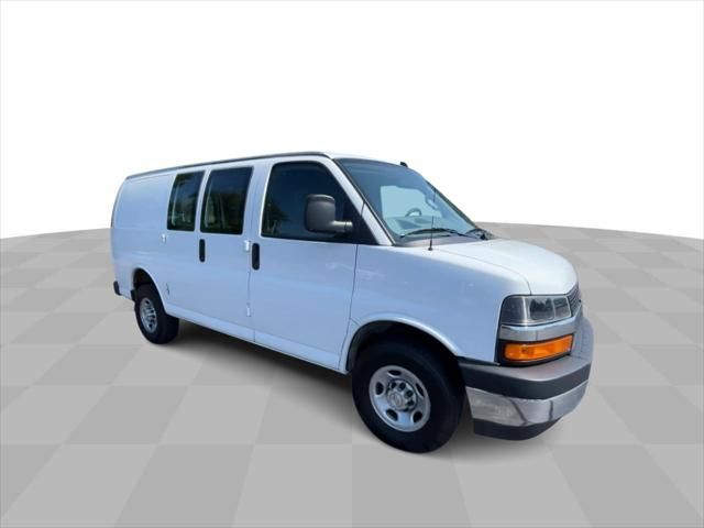 2022 Chevrolet Express Base