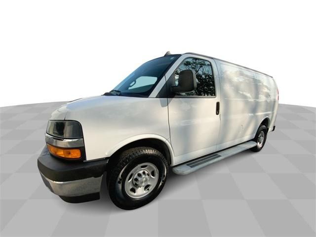 2022 Chevrolet Express Base