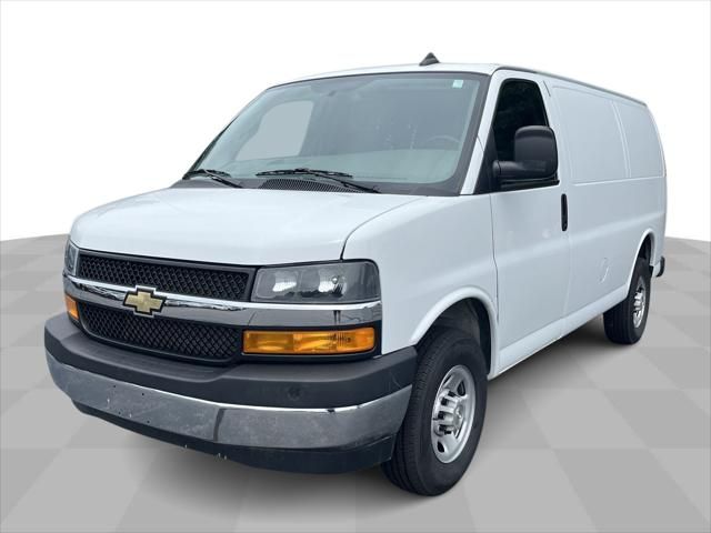 2022 Chevrolet Express Base