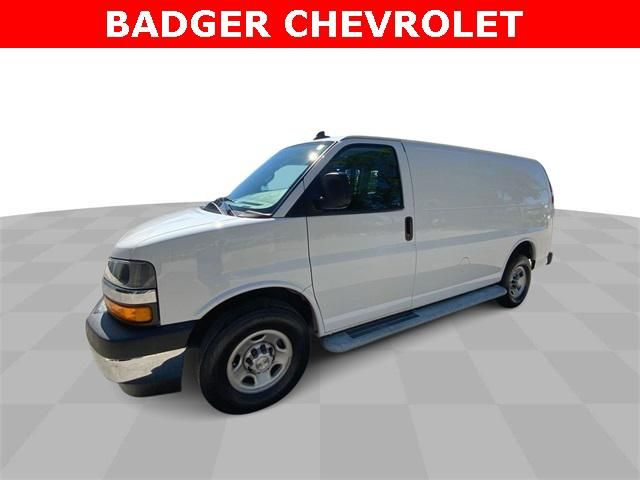 2022 Chevrolet Express Base