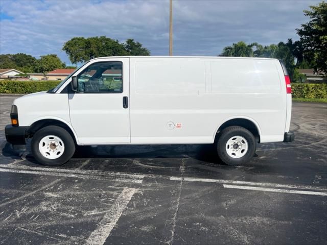 2022 Chevrolet Express Base