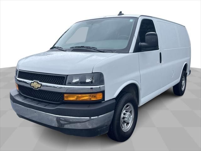 2022 Chevrolet Express Base