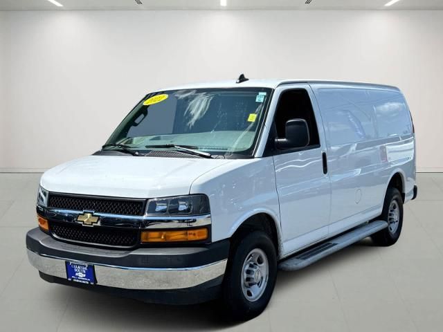 2022 Chevrolet Express Base