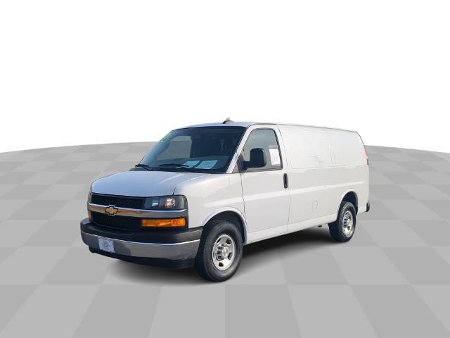 2022 Chevrolet Express Base