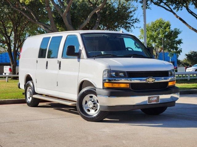 2022 Chevrolet Express Base