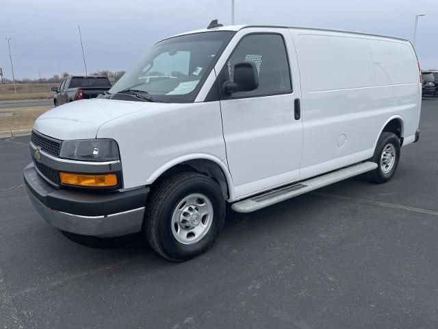 2022 Chevrolet Express Base