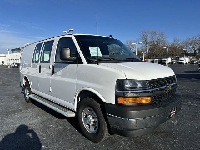 2022 Chevrolet Express Base