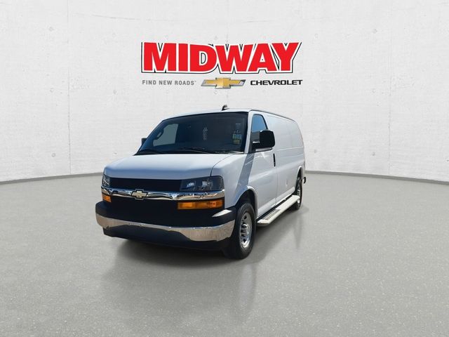 2022 Chevrolet Express Base