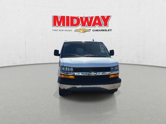 2022 Chevrolet Express Base