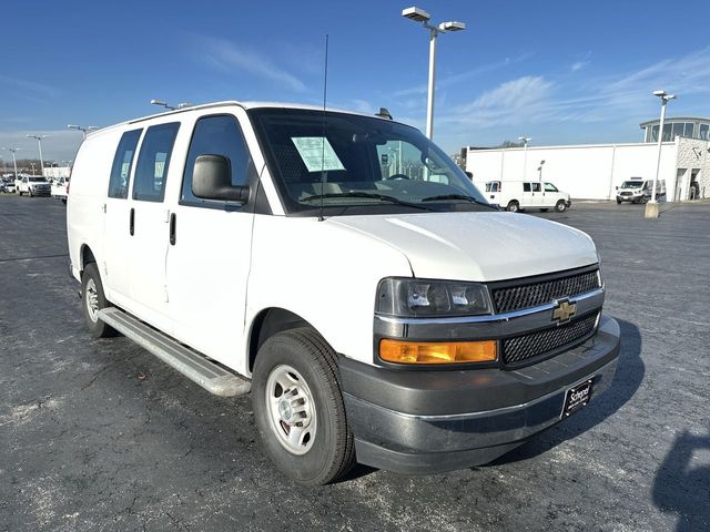 2022 Chevrolet Express Base