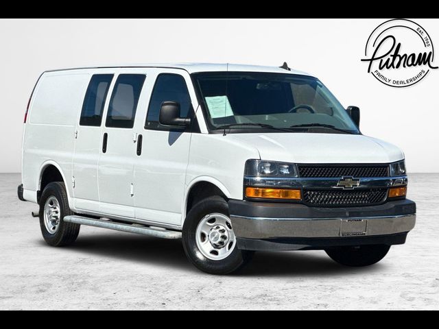 2022 Chevrolet Express Base