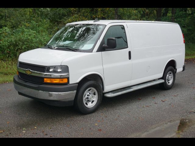 2022 Chevrolet Express Base