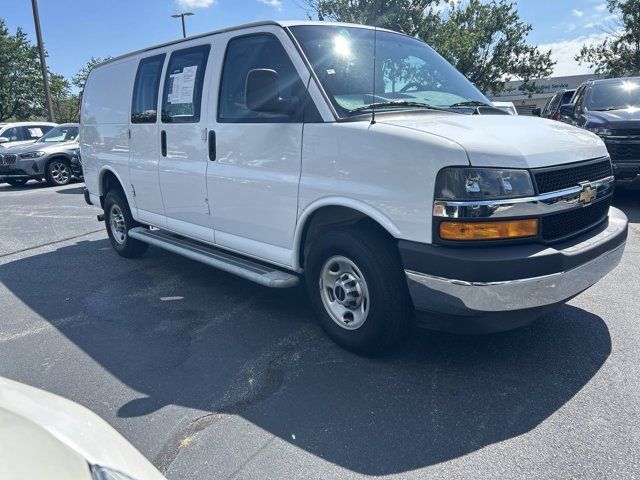 2022 Chevrolet Express Base