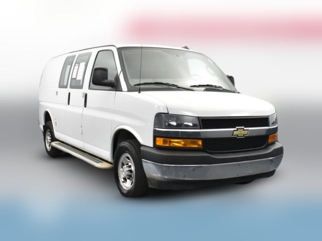 2022 Chevrolet Express Base